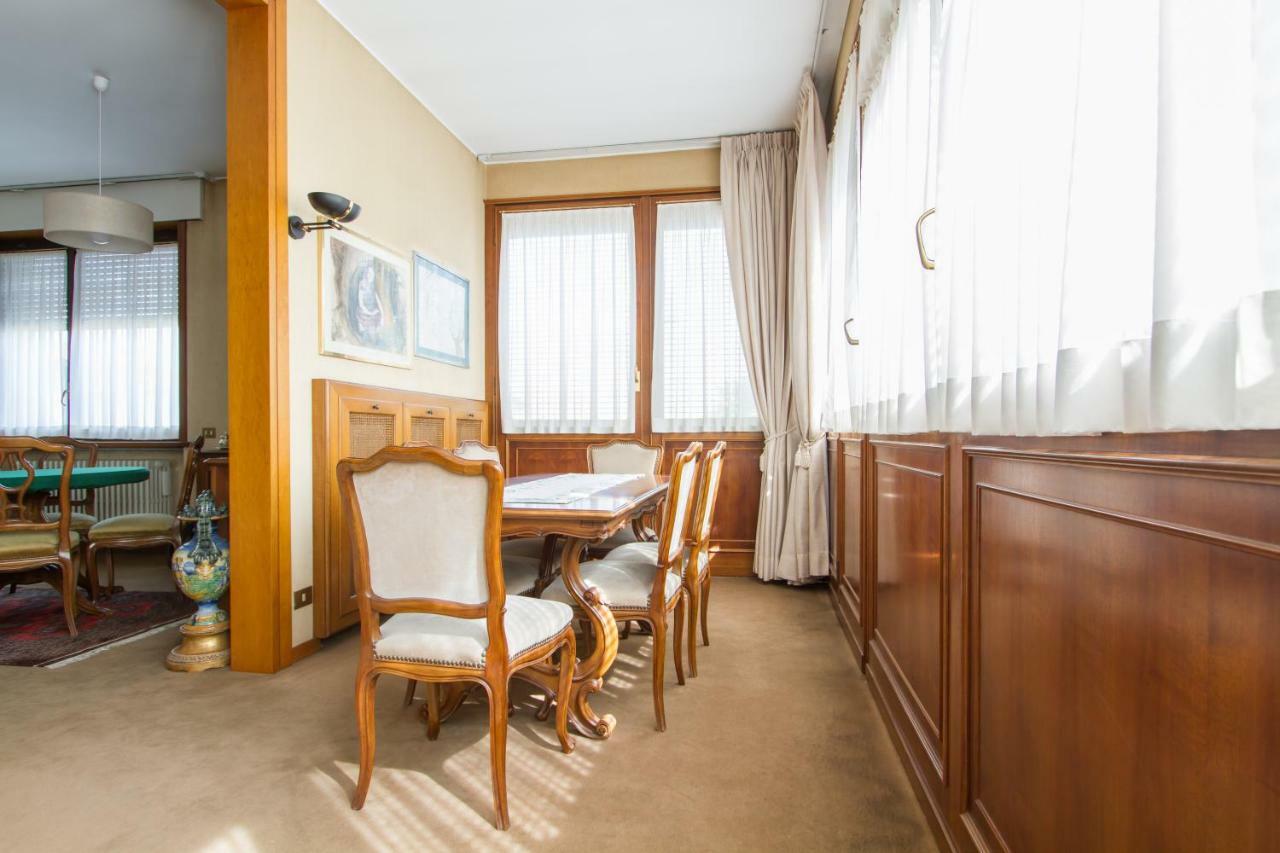 Appartamento Ampio E Indipendente Con Vista Giardino Paderno d'Adda エクステリア 写真