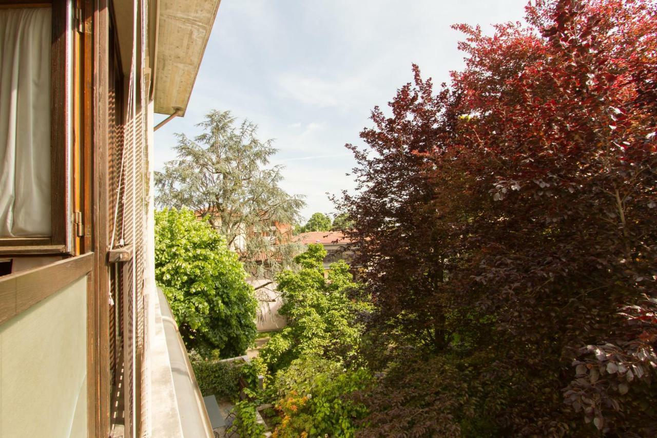 Appartamento Ampio E Indipendente Con Vista Giardino Paderno d'Adda エクステリア 写真